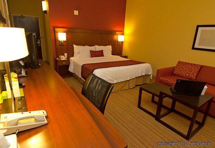 Hotel Courtyard By Marriott Monroe Airport Pokoj fotografie